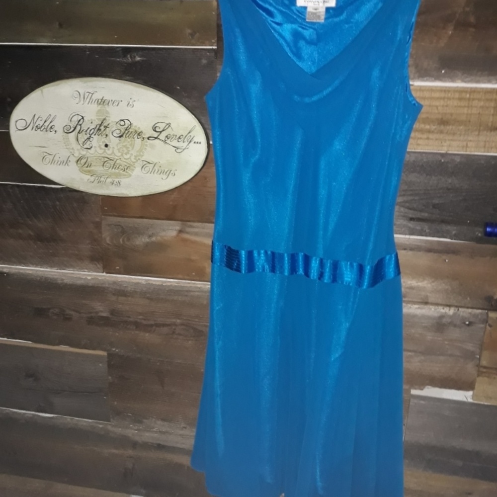 Blue dress